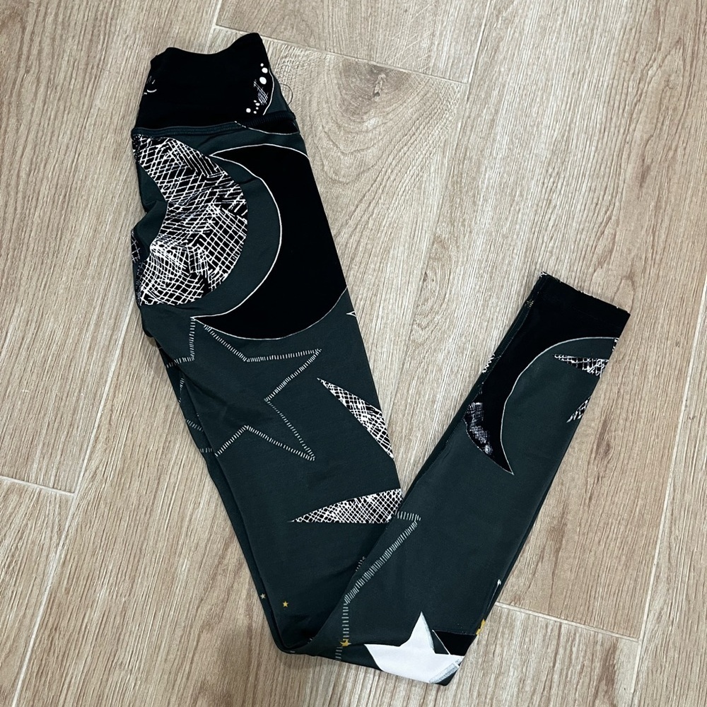 Beyond Yoga Lux Print Essential Long Legging Winter Solstice - Picture 4 of 6